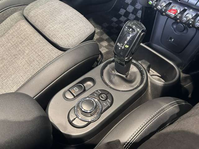 BMW MINI COOPER S OPEN 2021 Image 31