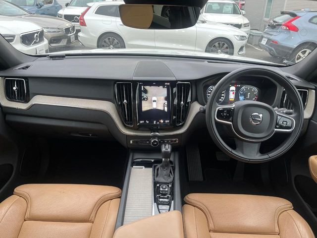 VOLVO XC60 2017 Image 31