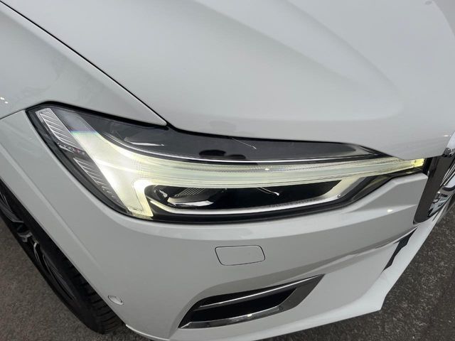 VOLVO XC60 2017 Image 31