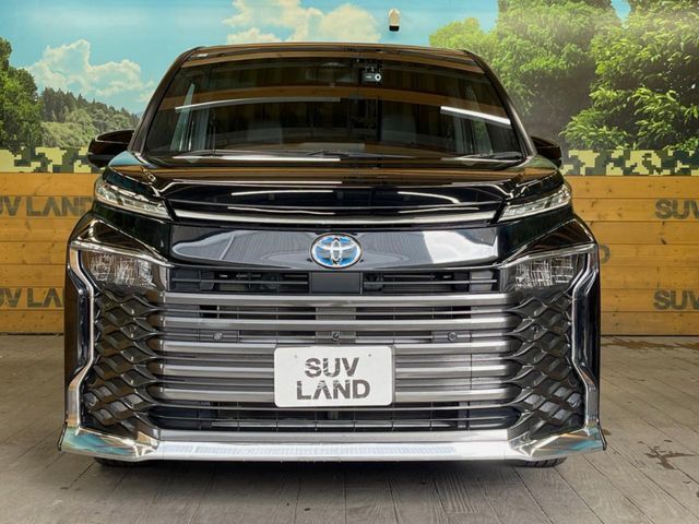 TOYOTA VOXY HYBRID 2023 Image 31