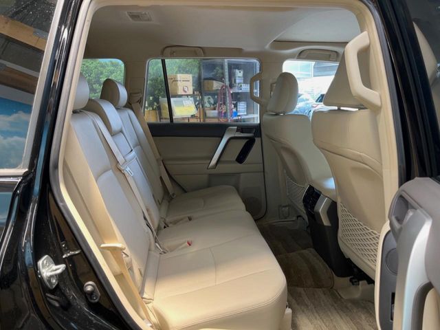 TOYOTA LANDCRUISER PRADO 2023 Image 31