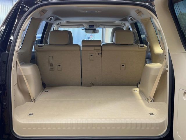 TOYOTA LANDCRUISER PRADO 2023 Image 31