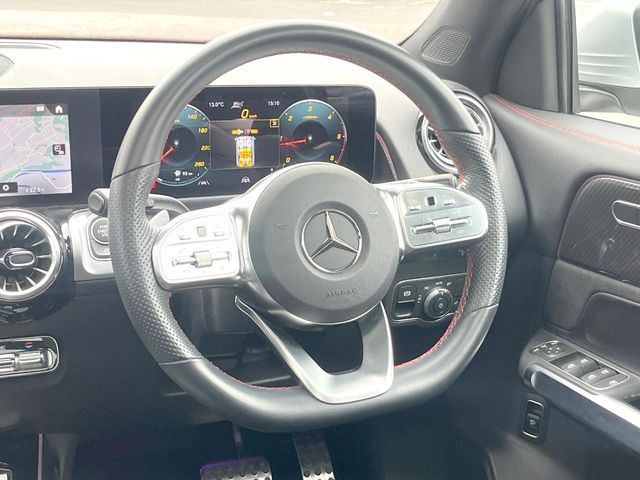 MERCEDES BENZ GLB 2023 Image 31