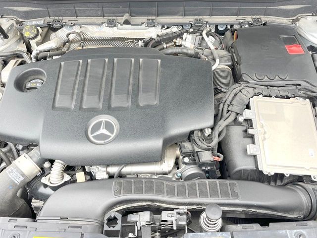 MERCEDES BENZ GLB 2023 Image 31