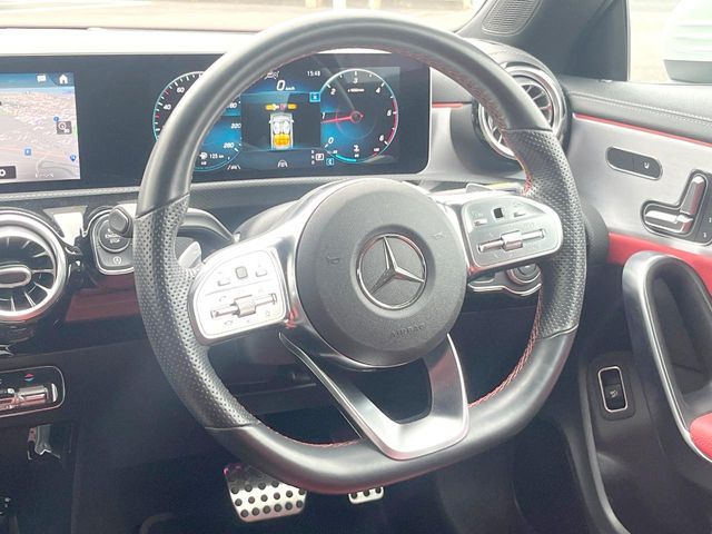 MERCEDES BENZ CLA SH 2019 Image 31