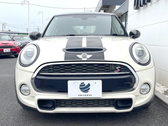 BMW MINI COOPER S 5D 2015 Image 31