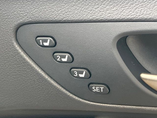 TOYOTA LEXUS RC300H 2016 Image 31