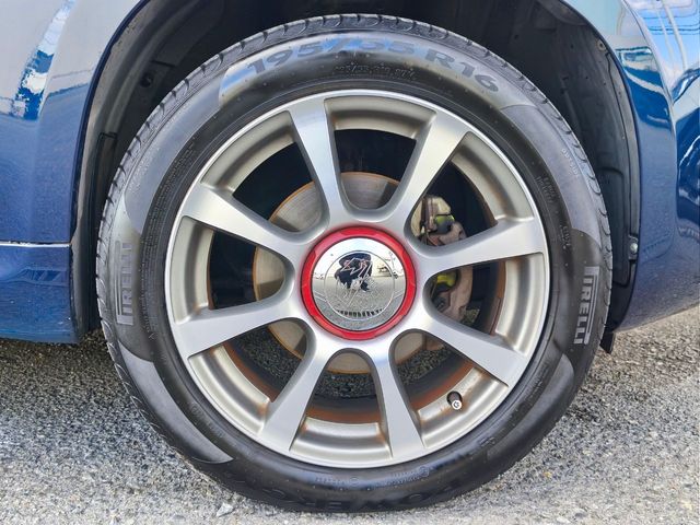 FIAT PANDA 2017 Image 31