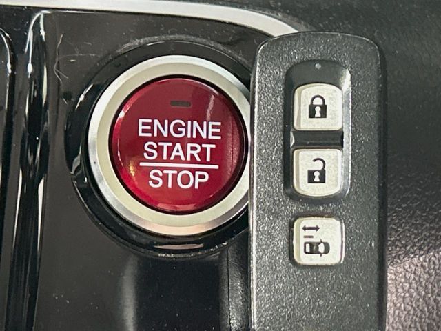 HONDA N BOX 2016 Image 31