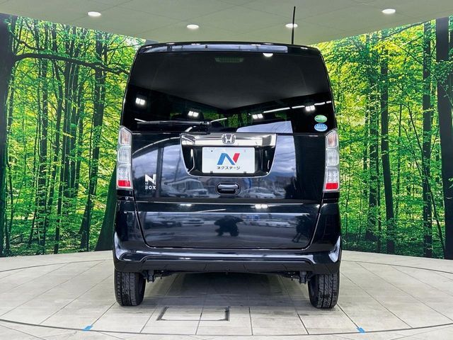 HONDA N BOX 2016 Image 31