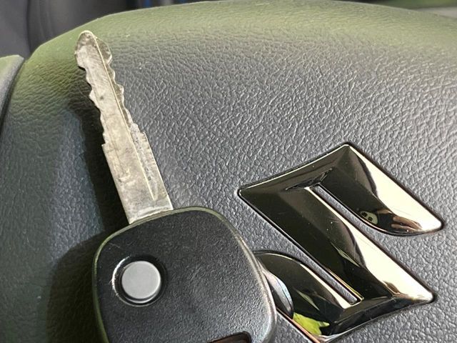 SUZUKI WAGON R 2017 Image 31