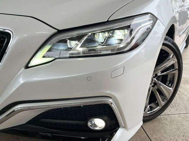 TOYOTA CROWN SEDAN HYBRID 2021 Image 31