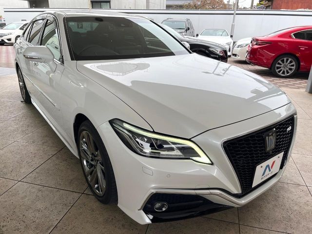 TOYOTA CROWN SEDAN HYBRID 2021 Image 31