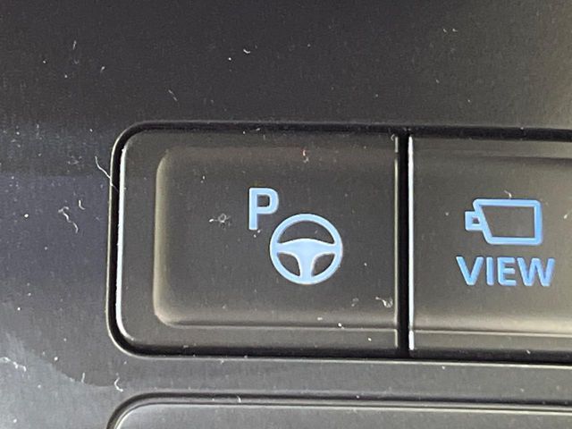 TOYOTA VOXY HYBRID 2024 Image 31