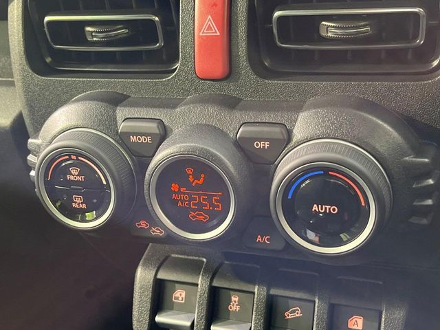 SUZUKI JIMNY NOMADE 2025 Image 31