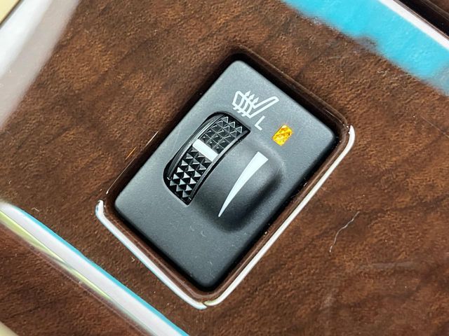 TOYOTA MARK X 2013 Image 31