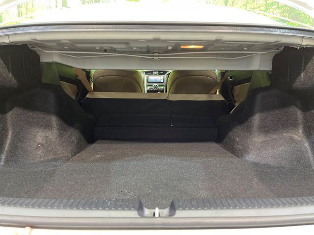 TOYOTA MARK X 2013 Image 31