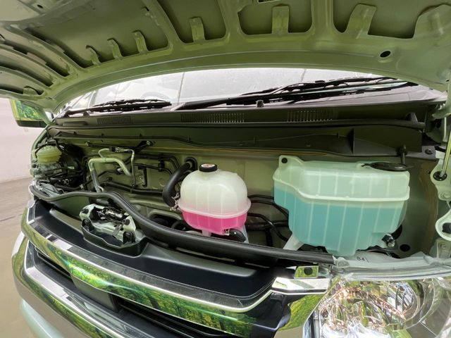 TOYOTA HIACE WAGON 4WD 2025 Image 31