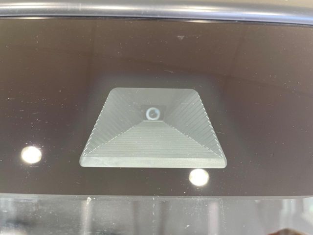 HONDA N BOX CUSTOM 2019 Image 31