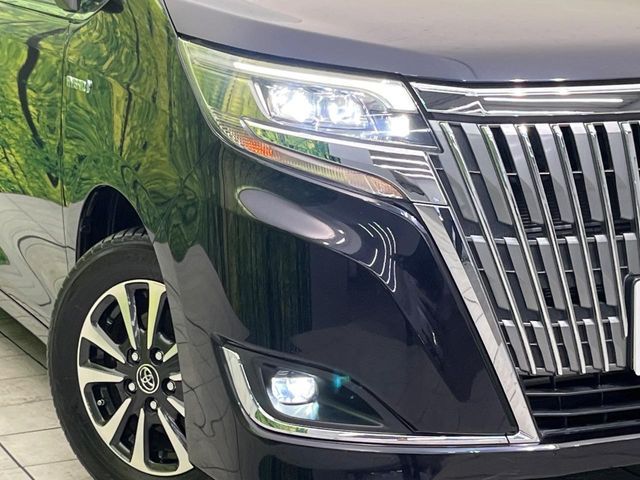 TOYOTA ESQUIRE HYBRID 2017 Image 31