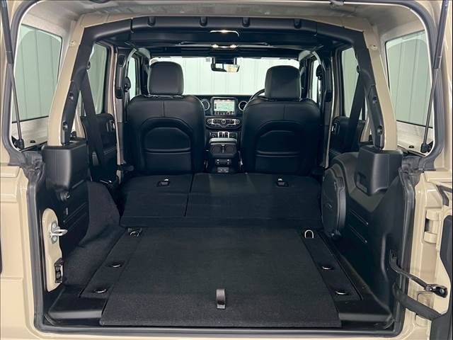 JEEP WRANGLER UNLIMI 2022 Image 31