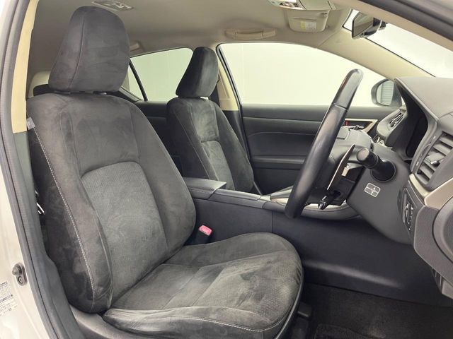 TOYOTA LEXUS CT200H 2015 Image 31