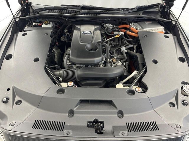 TOYOTA CROWN SEDAN HYBRID 2019 Image 31