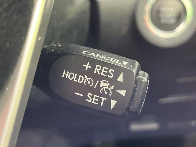 TOYOTA HILUX 4WD 2021 Image 31