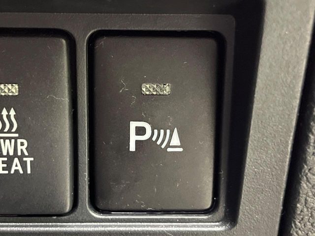 TOYOTA HILUX 4WD 2021 Image 31