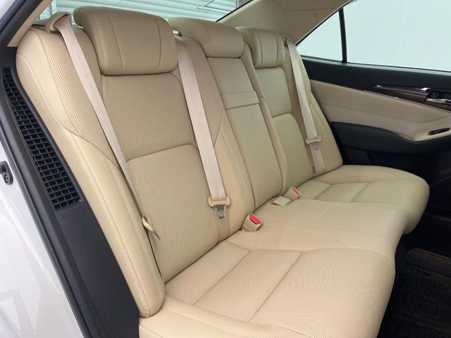 TOYOTA CROWN SEDAN HYBRID 2016 Image 31