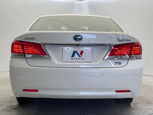 TOYOTA CROWN SEDAN HYBRID 2016 Image 31