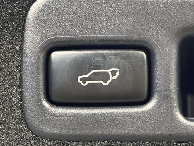 TOYOTA HARRIER 2WD 2017 Image 31