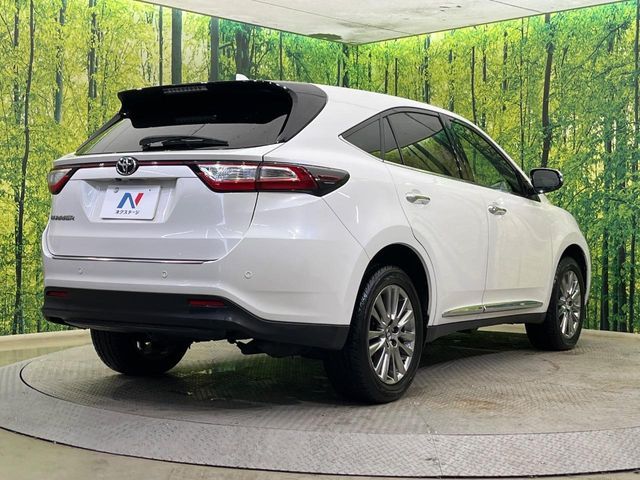 TOYOTA HARRIER 2WD 2017 Image 31