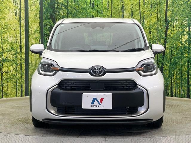TOYOTA SIENTA HYBRID 2024 Image 31