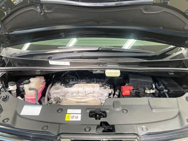 TOYOTA VELLFIRE 2018 Image 31