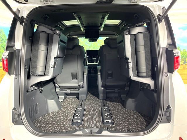 TOYOTA ALPHARD HYBRID 2024 Image 31