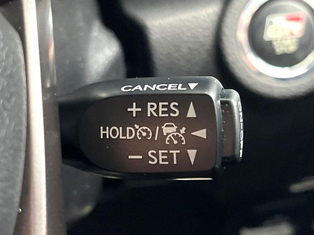 TOYOTA HILUX 4WD 2022 Image 31