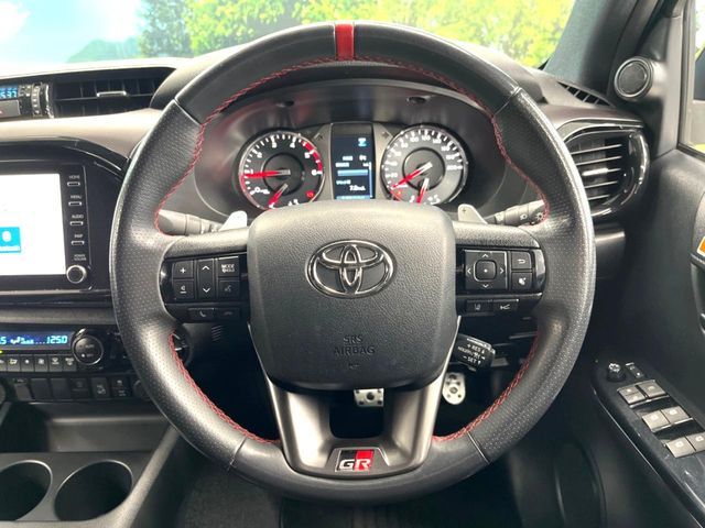 TOYOTA HILUX 4WD 2022 Image 31