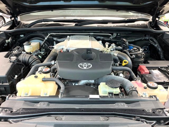 TOYOTA HILUX 4WD 2022 Image 31