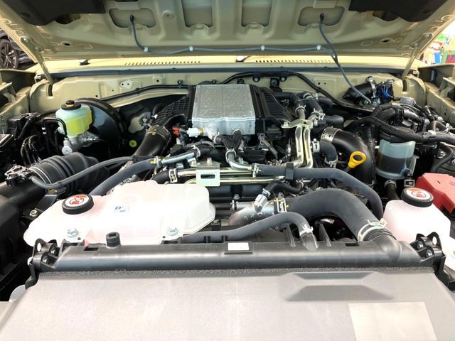 TOYOTA LANDCRUISER 70 2025 Image 31