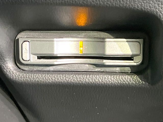 HONDA FIT HYBRID 2014 Image 31