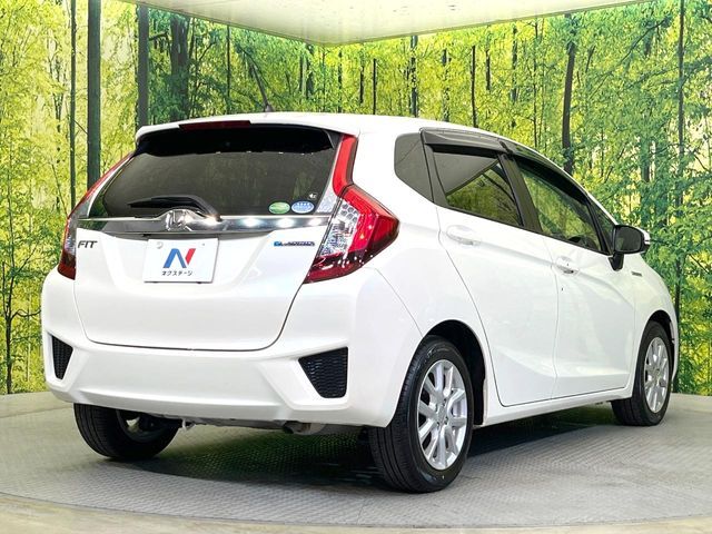 HONDA FIT HYBRID 2014 Image 31