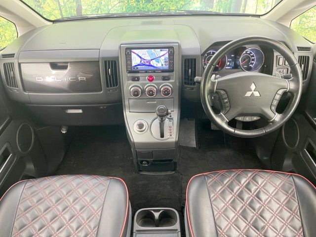 MITSUBISHI DELICA D:5 4WD 2013 Image 31