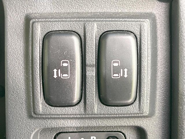 MITSUBISHI DELICA D:5 4WD 2013 Image 31