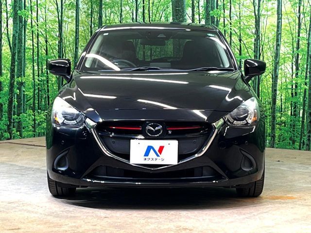 MAZDA DEMIO 2017 Image 31