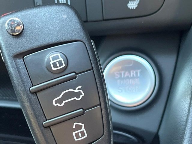 AUDI Q3 2018 Image 31