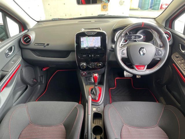 RENAULT LUTECIA 2014 Image 31