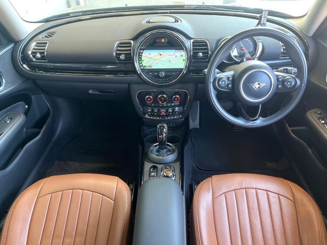 BMW MINI COOPER CLUBMAN 2019 Image 31