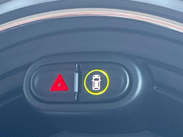 BMW MINI COOPER CLUBMAN 2019 Image 31