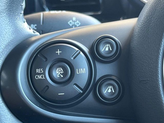 BMW MINI COOPER CLUBMAN 2019 Image 31